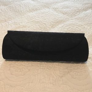🌸Spring Sale: Black Lace Roll Clutch w/ strap